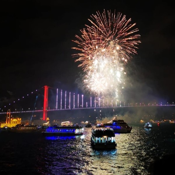 bosphorus cruise new year